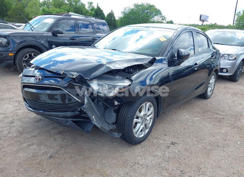 Photo 2 of 2018 Toyota Yaris IA (VIN 3MYDLBYV8JY319272)