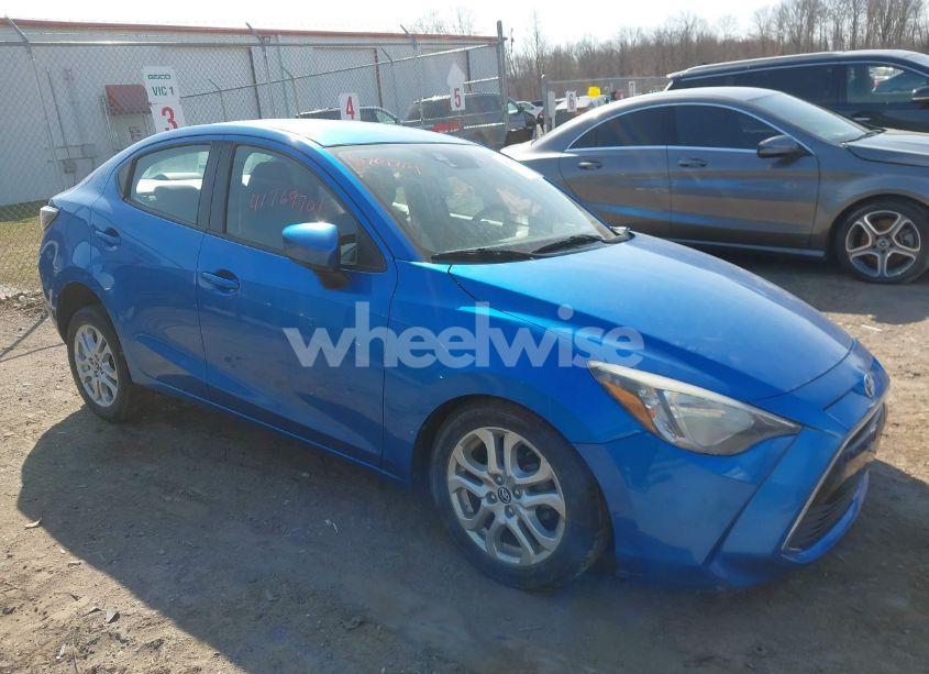 2018 Toyota Yaris IA (VIN 3MYDLBYV8JY322544) main photo