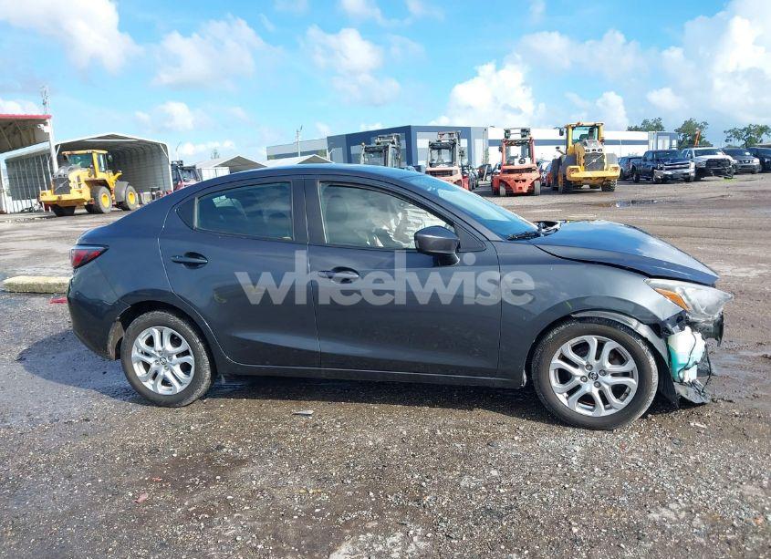 Photo 13 of 2018 Toyota Yaris IA (VIN 3MYDLBYV8JY327713)