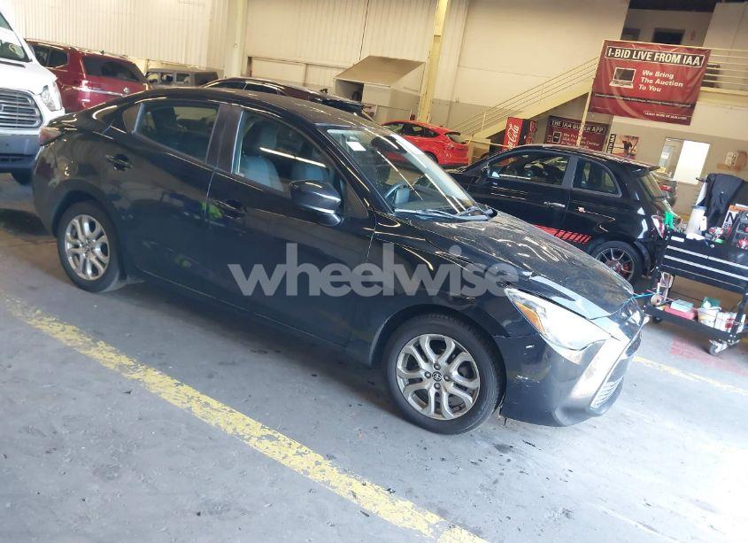 2017 Toyota Yaris IA (VIN 3MYDLBYV9HY157940) main photo