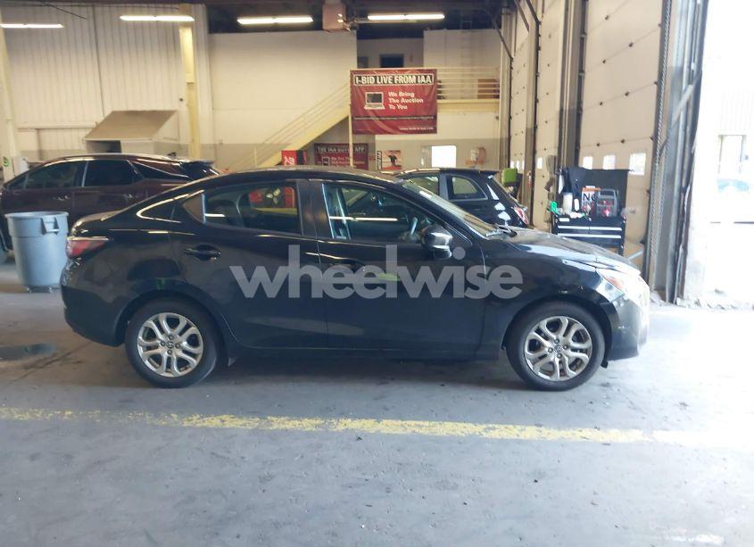 Photo 13 of 2017 Toyota Yaris IA (VIN 3MYDLBYV9HY157940)