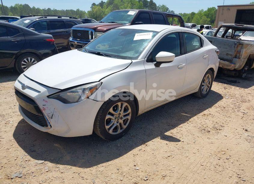 Photo 2 of 2017 Toyota Yaris IA (VIN 3MYDLBYV9HY183860)