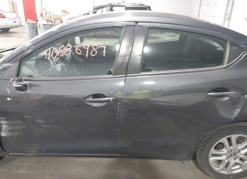 Photo 14 of 2017 Toyota Yaris IA (VIN 3MYDLBYV9HY190677)