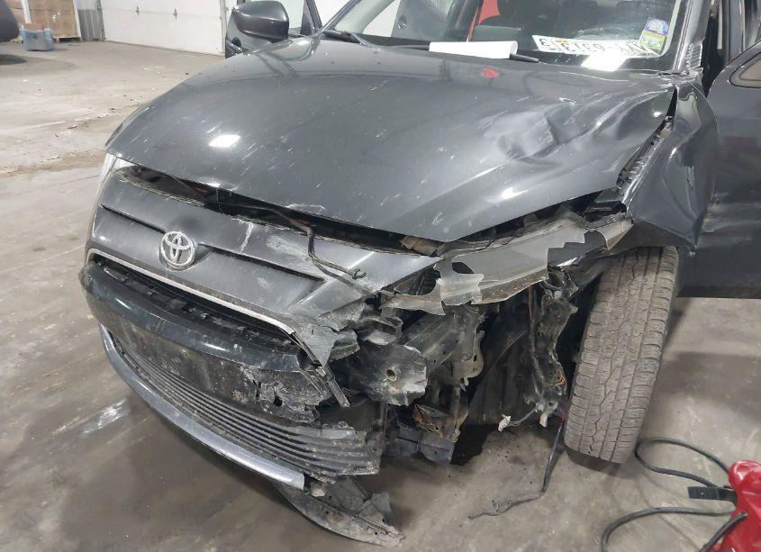 Photo 6 of 2017 Toyota Yaris IA (VIN 3MYDLBYV9HY190677)