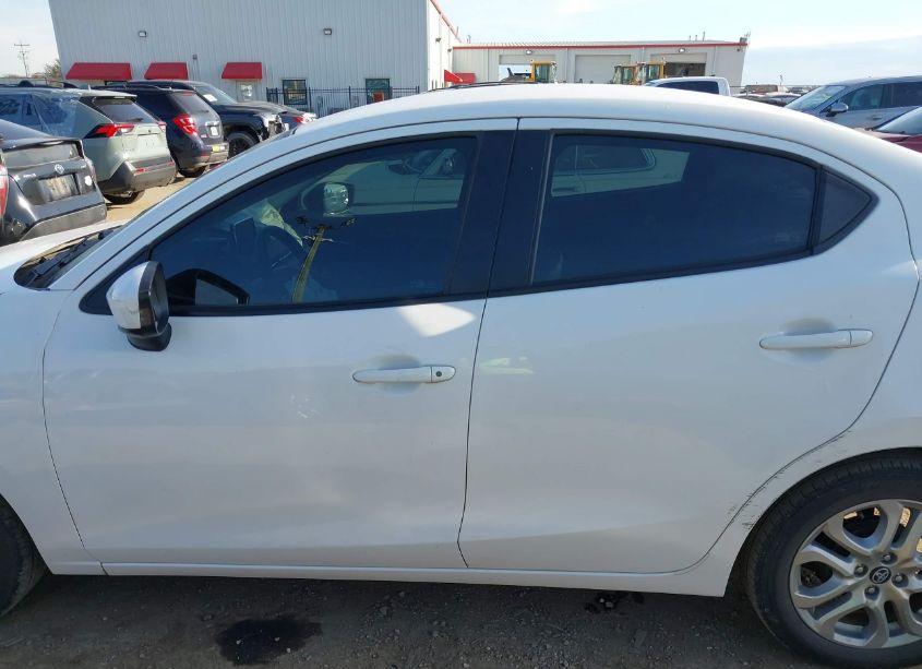 Photo 14 of 2018 Toyota Yaris IA (VIN 3MYDLBYV9JY309124)