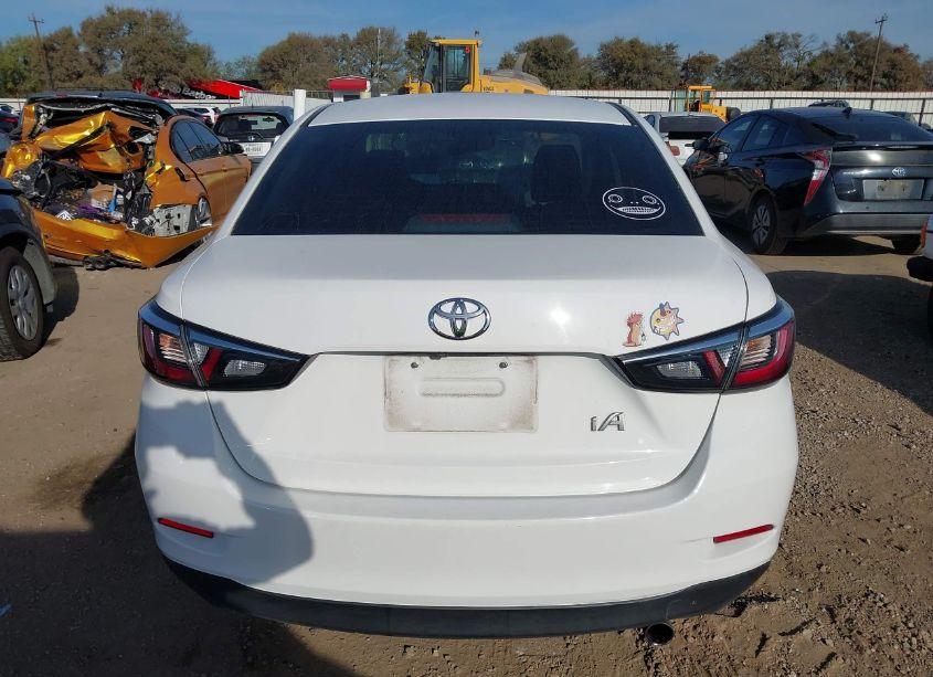 Photo 16 of 2018 Toyota Yaris IA (VIN 3MYDLBYV9JY309124)