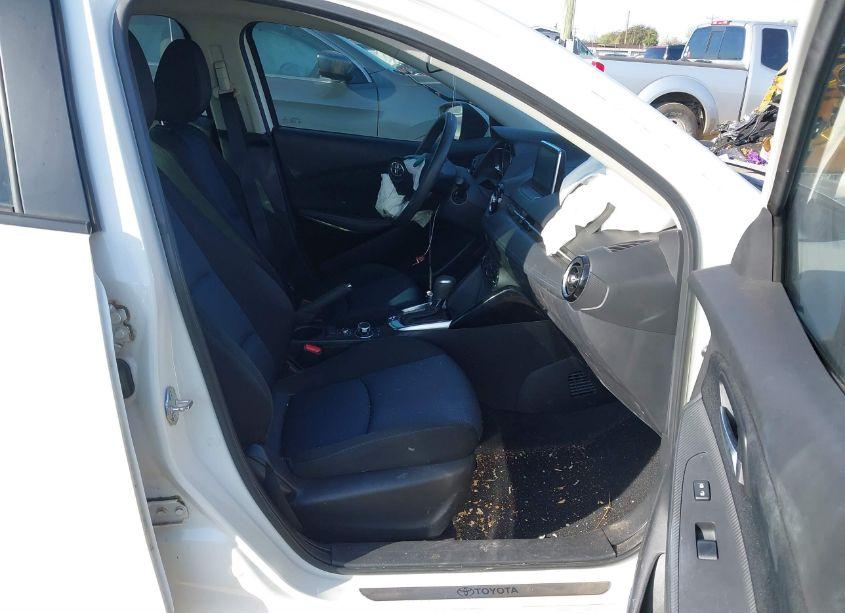 Photo 5 of 2018 Toyota Yaris IA (VIN 3MYDLBYV9JY309124)