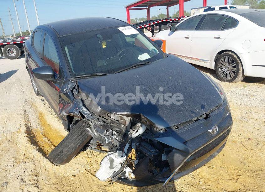 2018 Toyota Yaris IA (VIN 3MYDLBYV9JY312430) main photo