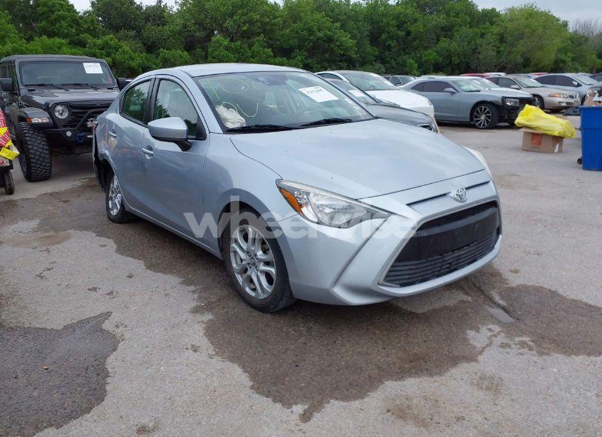 2017 Toyota Yaris IA (VIN 3MYDLBYVXHY158224) main photo