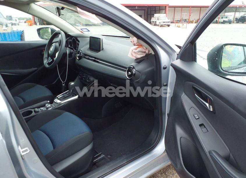 Photo 5 of 2017 Toyota Yaris IA (VIN 3MYDLBYVXHY158224)