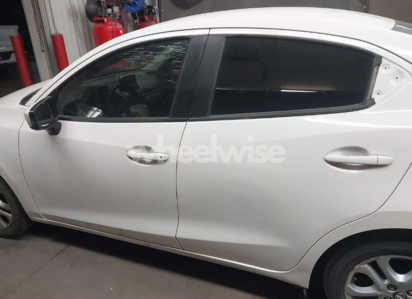 Photo 15 of 2017 Toyota Yaris IA (VIN 3MYDLBYVXHY166727)