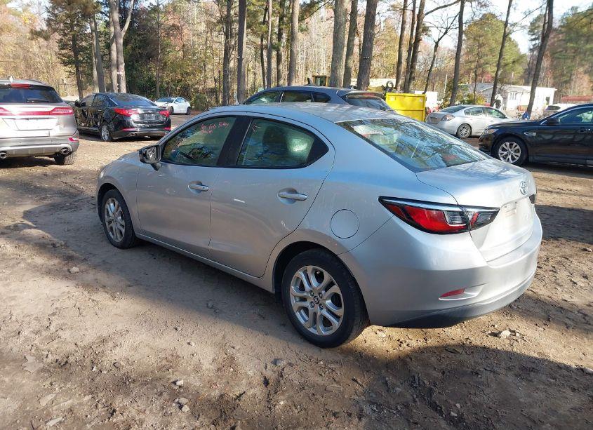 Photo 3 of 2017 Toyota Yaris IA (VIN 3MYDLBYVXHY177582)