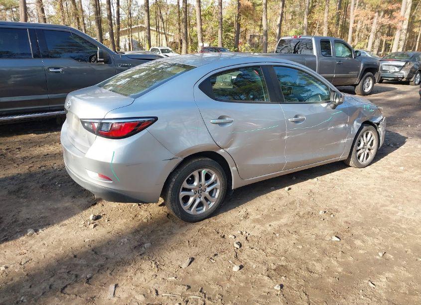 Photo 4 of 2017 Toyota Yaris IA (VIN 3MYDLBYVXHY177582)