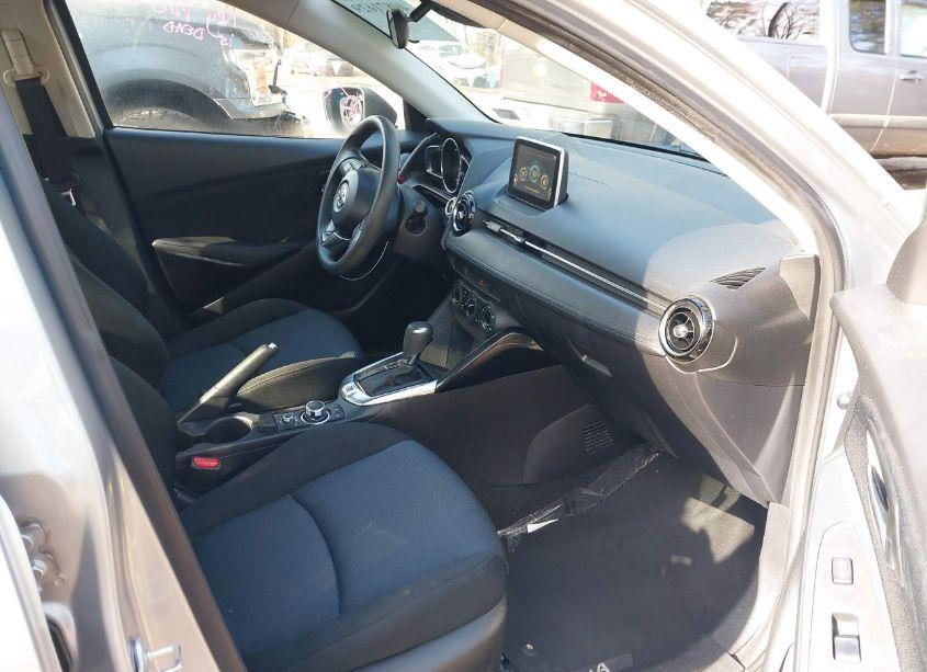 Photo 5 of 2017 Toyota Yaris IA (VIN 3MYDLBYVXHY177582)