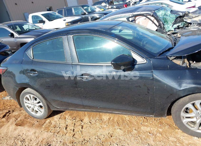 Photo 13 of 2017 Toyota Yaris IA (VIN 3MYDLBYVXHY189800)