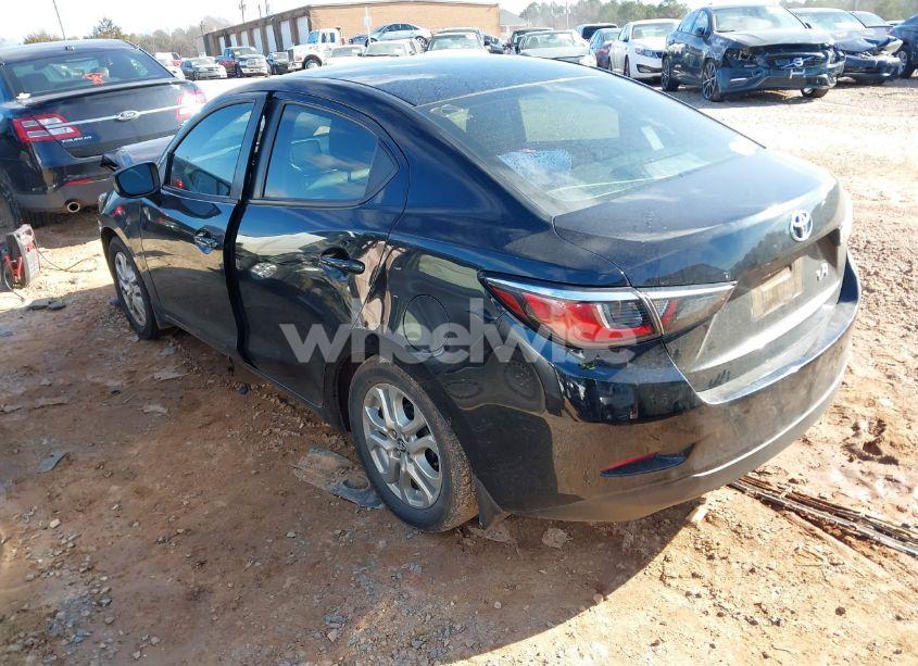 Photo 3 of 2017 Toyota Yaris IA (VIN 3MYDLBYVXHY189800)