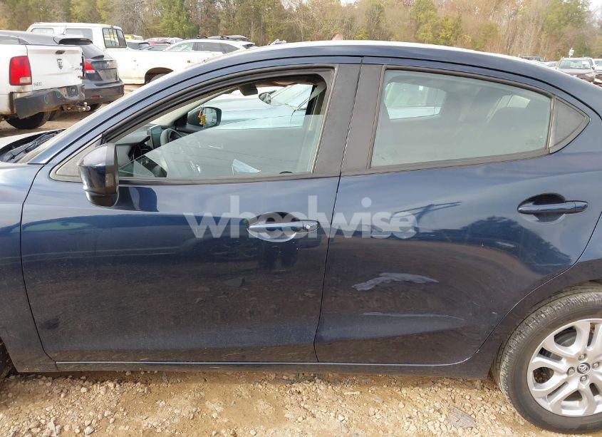 Photo 14 of 2018 Toyota Yaris IA (VIN 3MYDLBYVXJY300027)