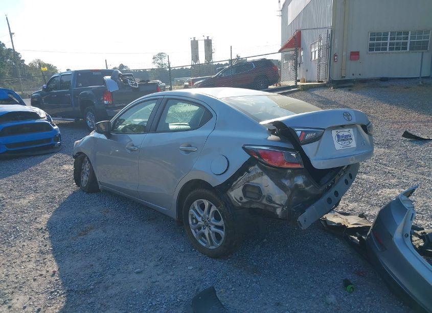 Photo 3 of 2018 Toyota Yaris IA (VIN 3MYDLBYVXJY309603)