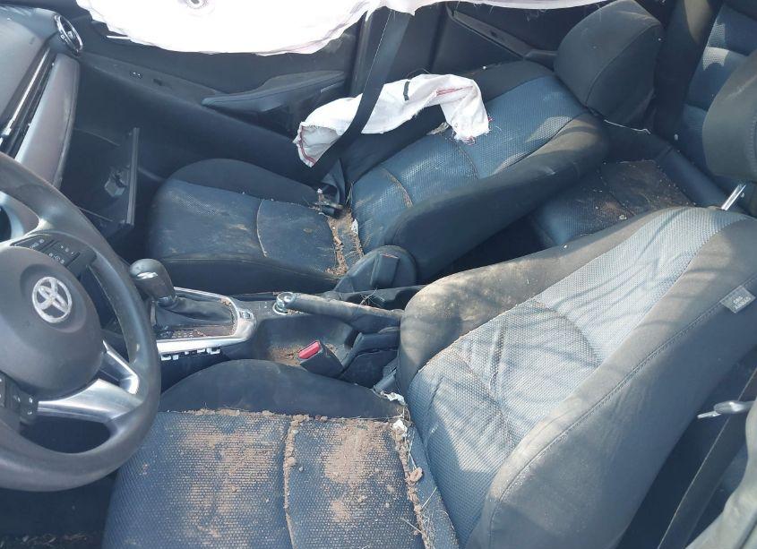 Photo 5 of 2018 Toyota Yaris IA (VIN 3MYDLBYVXJY309603)