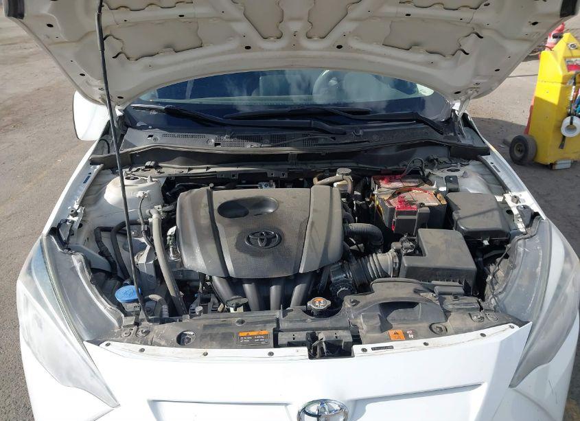 Photo 10 of 2018 Toyota Yaris IA (VIN 3MYDLBYVXJY312694)