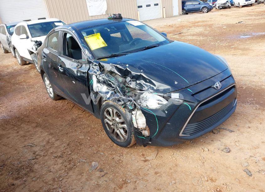 2018 Toyota Yaris IA (VIN 3MYDLBYVXJY318253) main photo