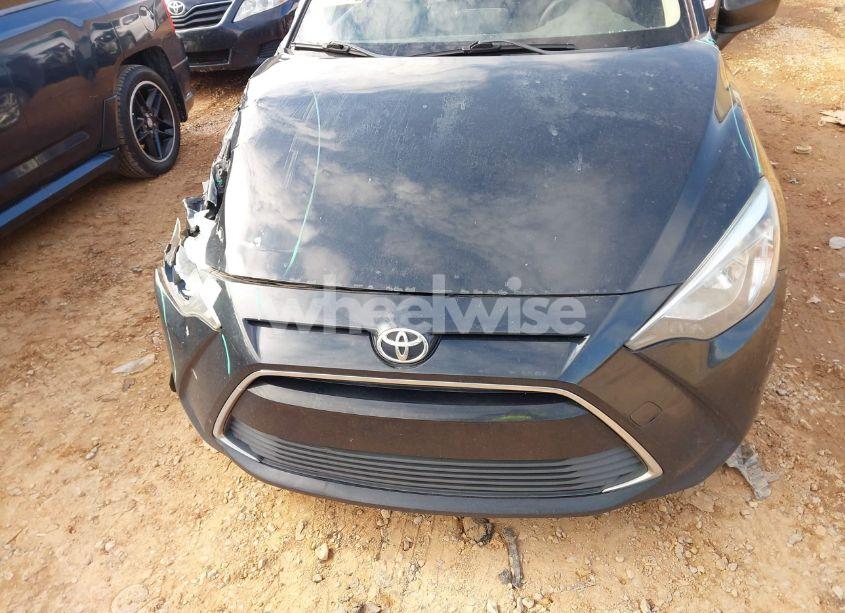 Photo 12 of 2018 Toyota Yaris IA (VIN 3MYDLBYVXJY318253)