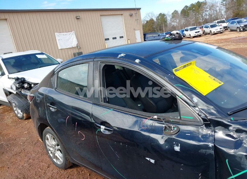 Photo 13 of 2018 Toyota Yaris IA (VIN 3MYDLBYVXJY318253)