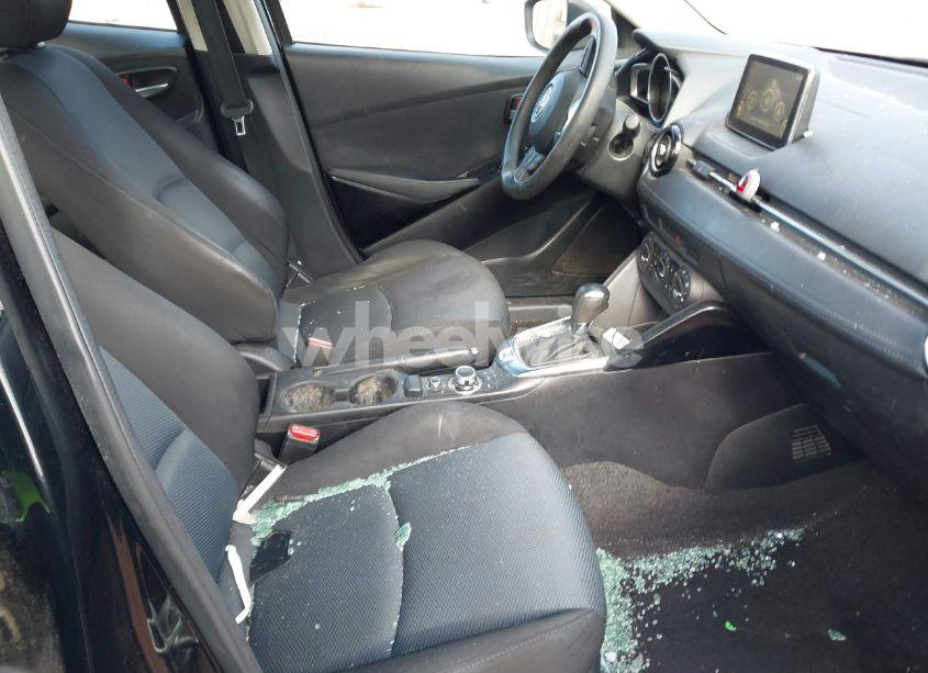 Photo 5 of 2018 Toyota Yaris IA (VIN 3MYDLBYVXJY318253)