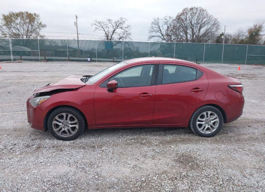 Photo 14 of 2018 Toyota Yaris IA (VIN 3MYDLBYVXJY326689)