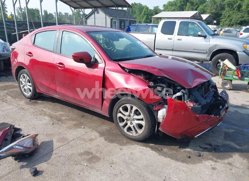 2018 Toyota Yaris IA (VIN 3MYDLBYVXJY326983) main photo