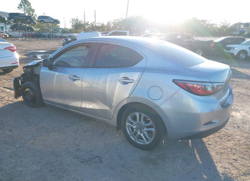 Photo 3 of 2018 Toyota Yaris IA (VIN 3MYDLBYVXJY332458)