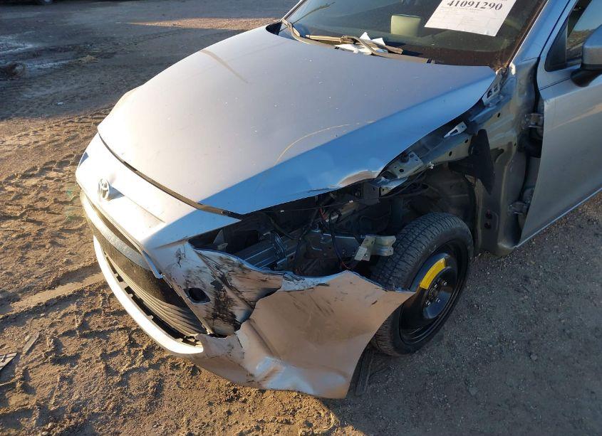 Photo 6 of 2018 Toyota Yaris IA (VIN 3MYDLBYVXJY332458)