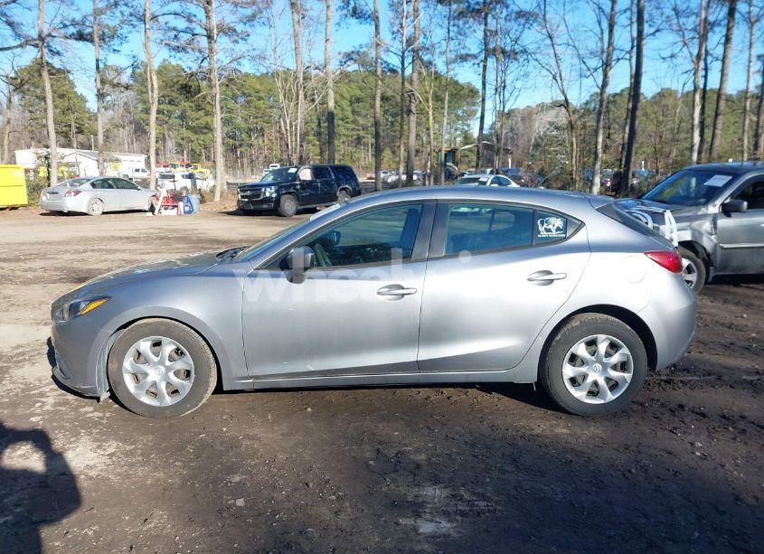 Photo 15 of 2015 Mazda Mazda3 I SPORT (VIN 3MZBM1K70FM179477)