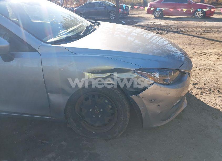 Photo 6 of 2015 Mazda Mazda3 I SPORT (VIN 3MZBM1K70FM179477)