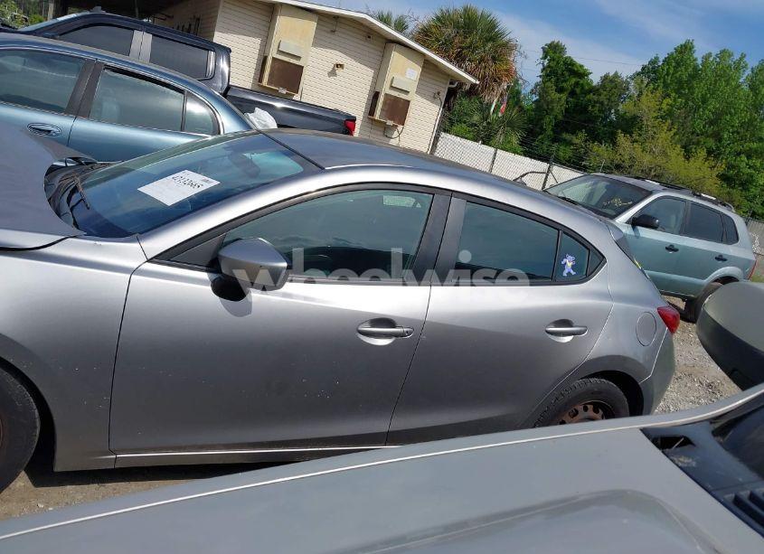 Photo 14 of 2014 Mazda Mazda3 I SPORT (VIN 3MZBM1K71EM111347)