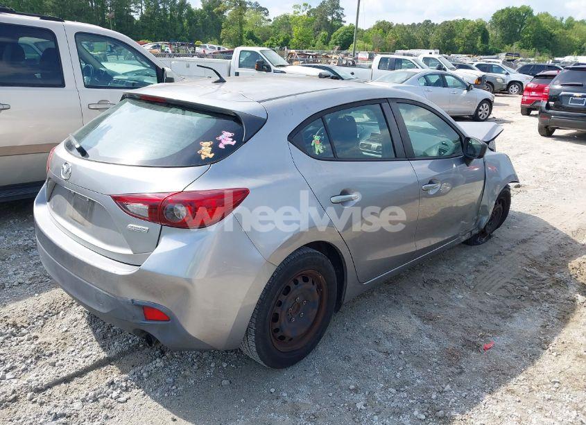 Photo 4 of 2014 Mazda Mazda3 I SPORT (VIN 3MZBM1K71EM111347)