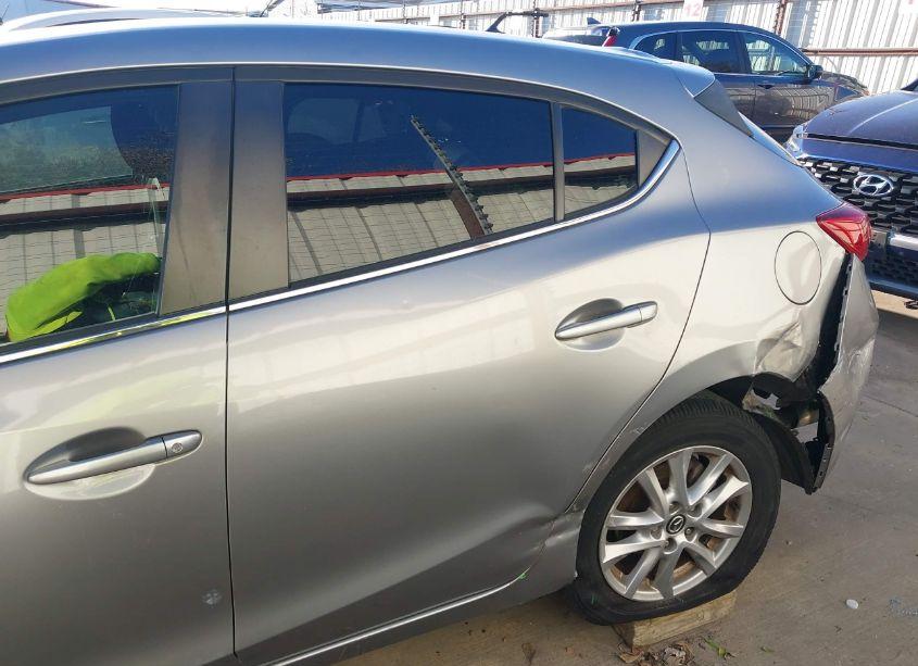 Photo 6 of 2016 Mazda Mazda3 I SPORT (VIN 3MZBM1K72GM298262)