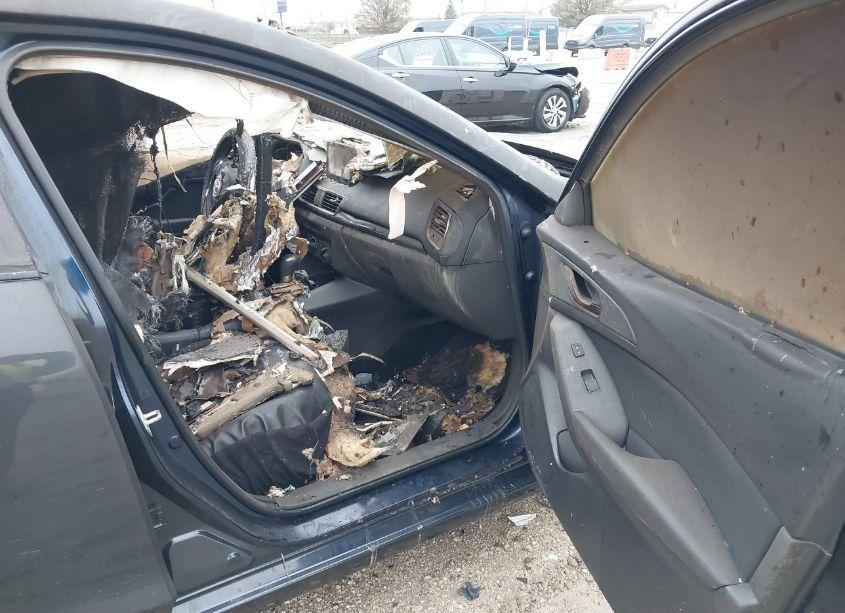 Photo 5 of 2015 Mazda Mazda3 I SPORT (VIN 3MZBM1K73FM221933)