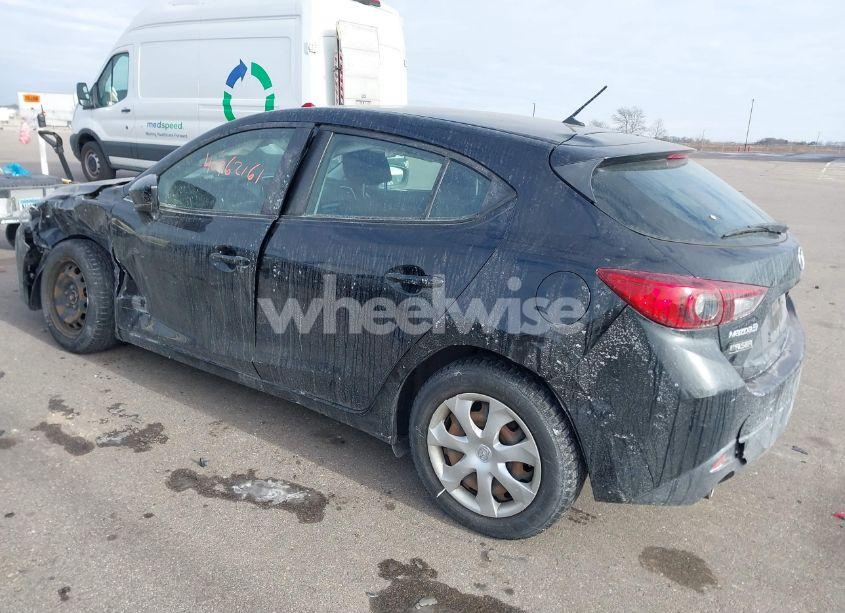 Photo 3 of 2015 Mazda Mazda3 I SPORT (VIN 3MZBM1K7XFM197419)
