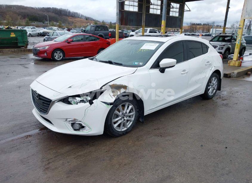 Photo 2 of 2015 Mazda Mazda3 I TOURING (VIN 3MZBM1L70FM152486)