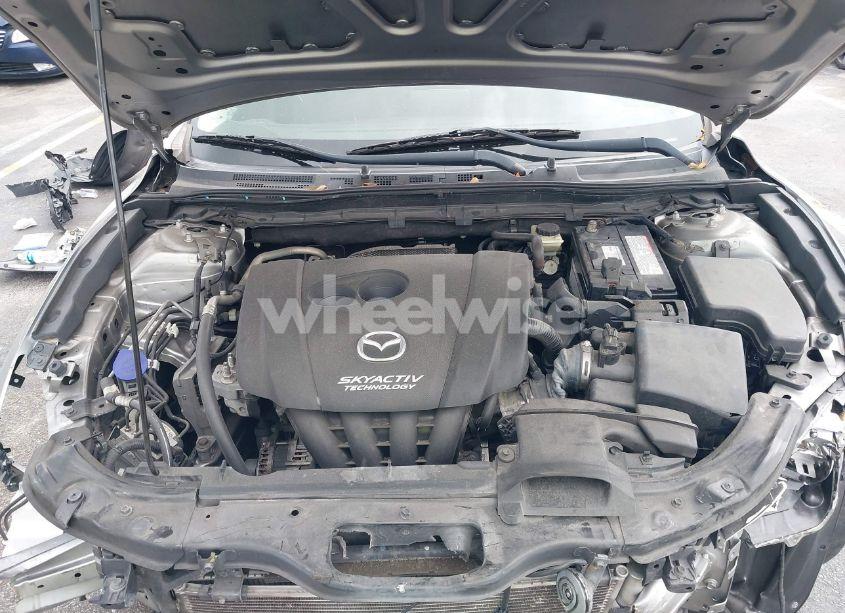 Photo 10 of 2015 Mazda Mazda3 I TOURING (VIN 3MZBM1L79FM169352)