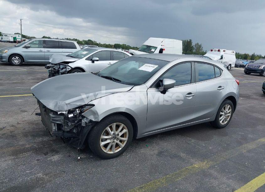 Photo 2 of 2015 Mazda Mazda3 I TOURING (VIN 3MZBM1L79FM169352)