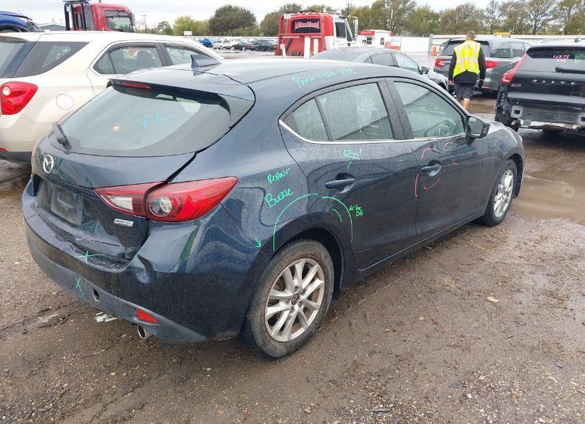 Photo 4 of 2016 Mazda Mazda3 I TOURING (VIN 3MZBM1M72GM319379)