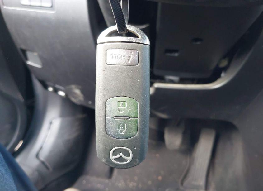 Photo 11 of 2016 Mazda Mazda3 I TOURING (VIN 3MZBM1M75GM312619)