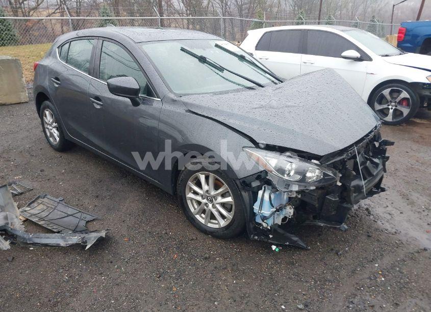 2016 Mazda Mazda3 I GRAND TOURING (VIN 3MZBM1N70GM324885) main photo
