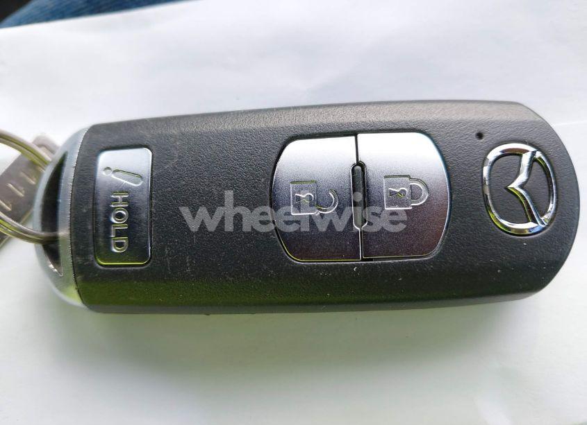 Photo 11 of 2016 Mazda Mazda3 I GRAND TOURING (VIN 3MZBM1N70GM324885)