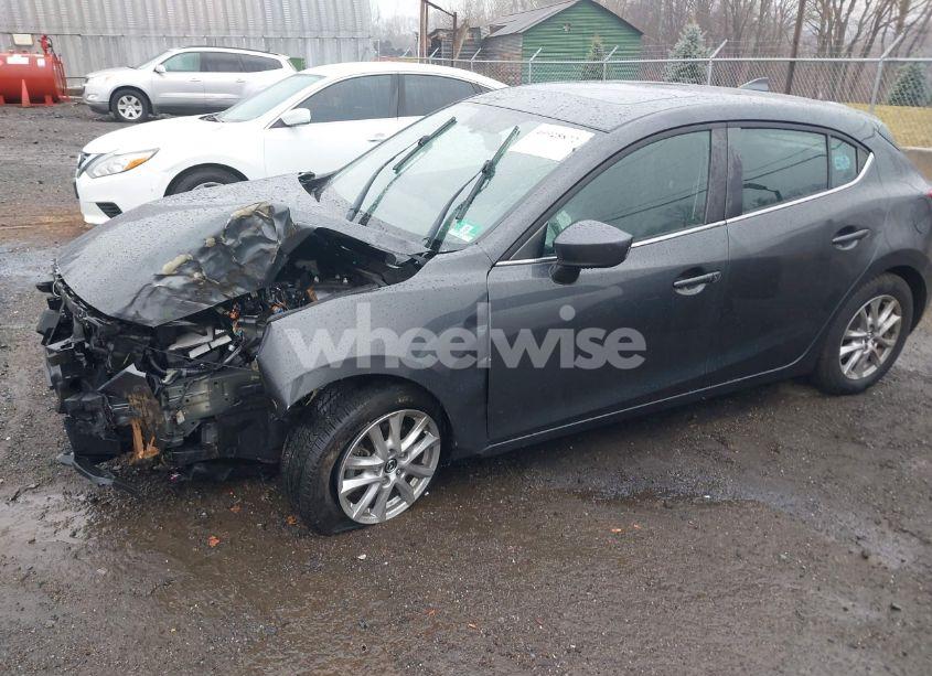 Photo 2 of 2016 Mazda Mazda3 I GRAND TOURING (VIN 3MZBM1N70GM324885)