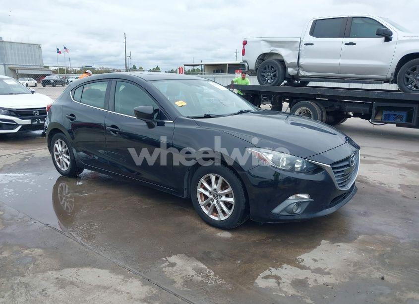 2016 Mazda Mazda3 I GRAND TOURING (VIN 3MZBM1N75GM267972) main photo