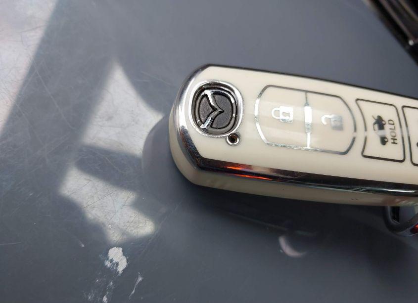 Photo 11 of 2016 Mazda Mazda3 I SPORT (VIN 3MZBM1T75GM256800)