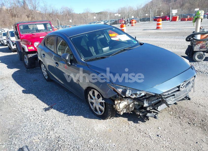 2016 Mazda Mazda3 I SPORT (VIN 3MZBM1T7XGM255982) main photo